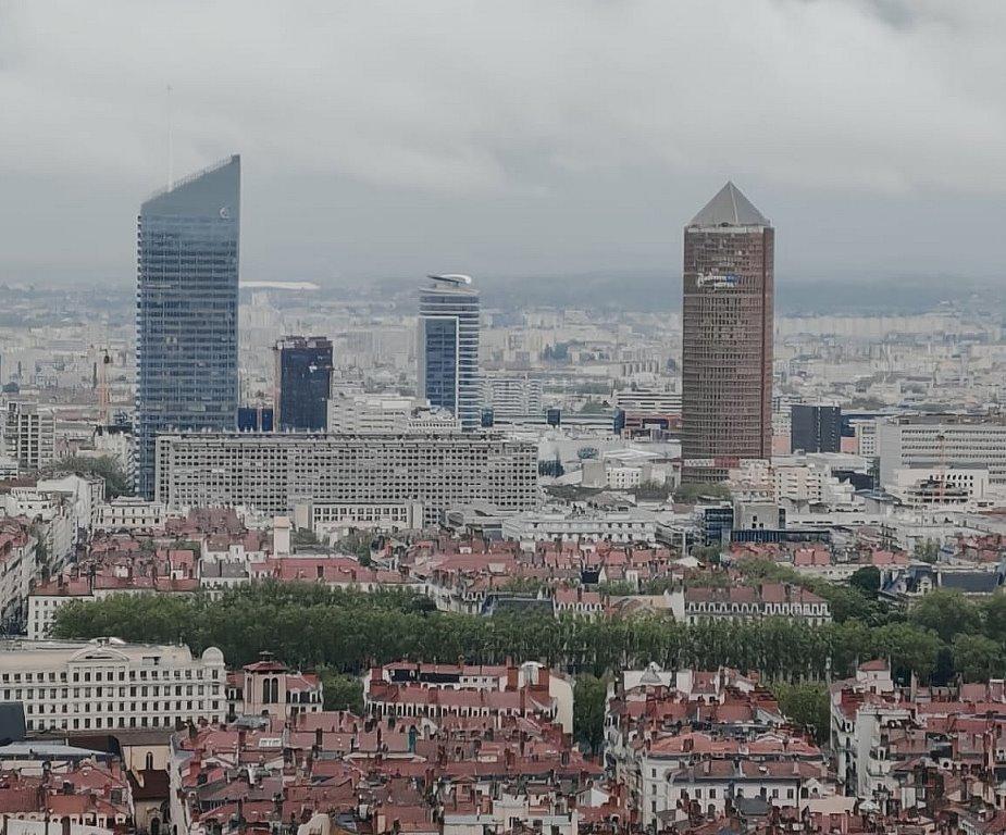 LYON