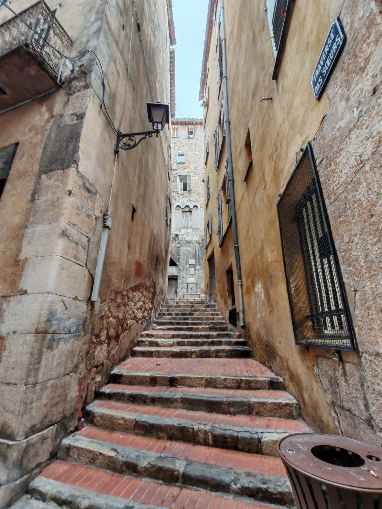 GRASSE