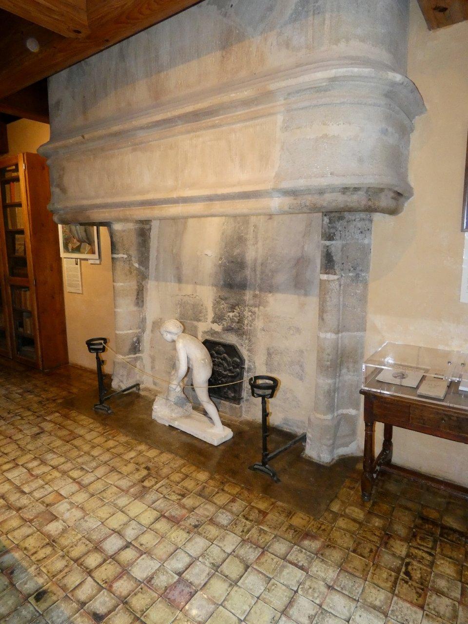 LOURMARIN