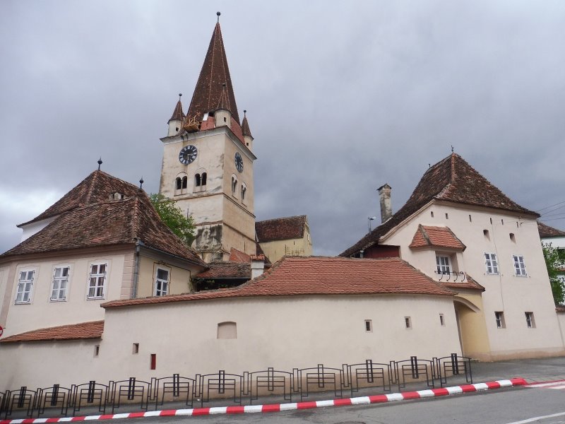 CISNADIE église fortifiée